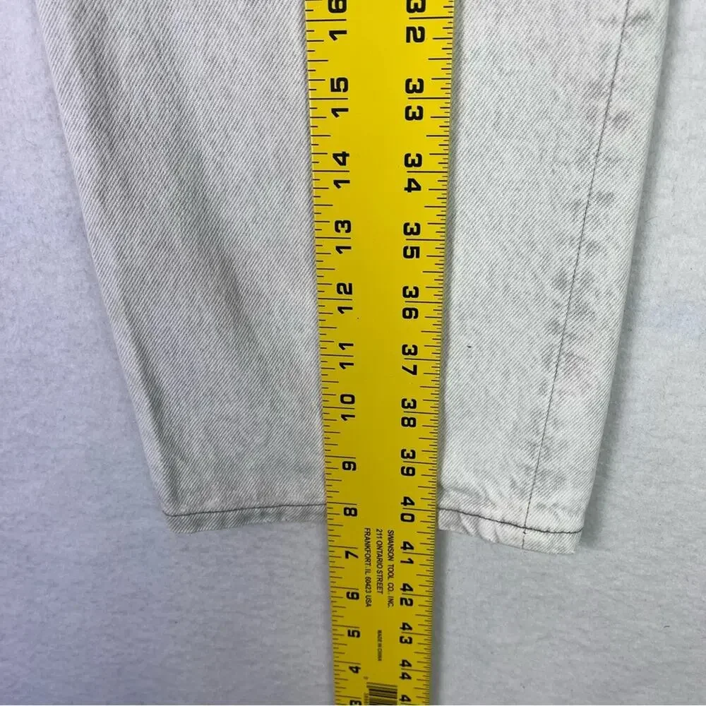 Vintage Levi's 501 Jeans Mens W33 L30 Straight Leg Light Wash Made in USA